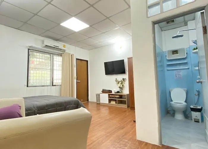 Cheap House 7min Next To Bts Kasetsart , 5 Bedroom Villa Bangkok