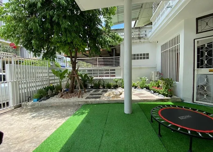 Cheap House 7min Next To Bts Kasetsart , 5 Bedroom Villa